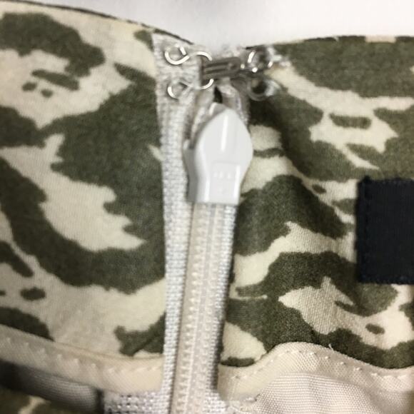 J.Crew Animal Print Skirt Green Beige Size 8 - Picture 13 of 13